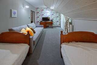 Отель Hotel Zalesie Бохня Двухместный номер с 2 отдельными кроватями-4